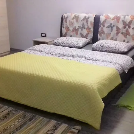 Appartamento Gabi Năvodari